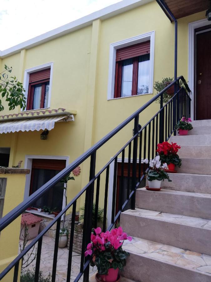 Nel cuore del centro storico Cagliari Esterno foto