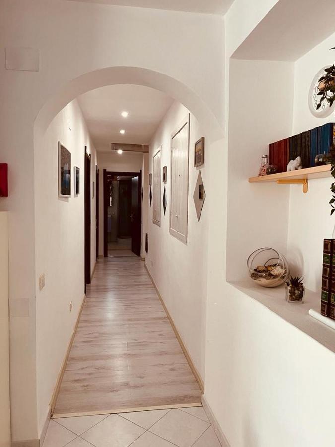 Nel cuore del centro storico Cagliari Esterno foto